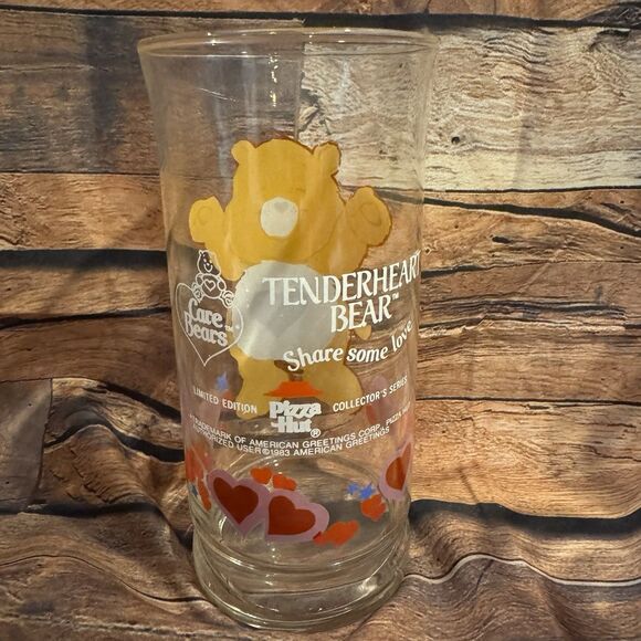 Vintage 1983 Pizza Hut Care Bears Limited Edition Collector's Tenderheart Glass - Picture 3 of 6
